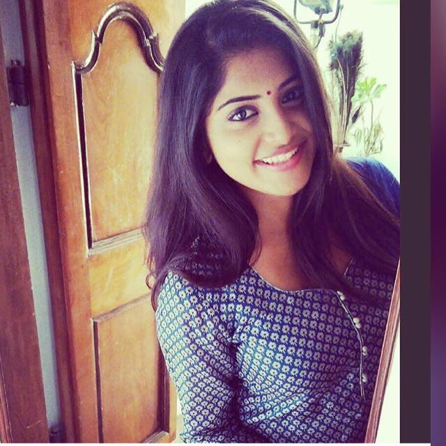 SSMusicTweet's tweet photo. The #Raasali @mohan_manjima https://t.co/ztW956fpqf