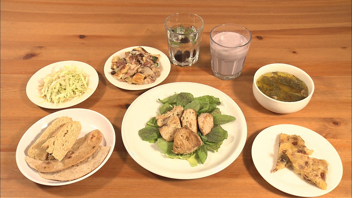 News Zero 火曜日は桐谷キャスター 今夜のハッシュタグは 歴メシ 世界の様々な時代の料理 を再現した 歴メシ の食事会を取材 メーンで出されたのはなんと２４００年前のギリシャ料理 そして桐谷cは江戸時代のスイーツ作りに挑戦 その味は