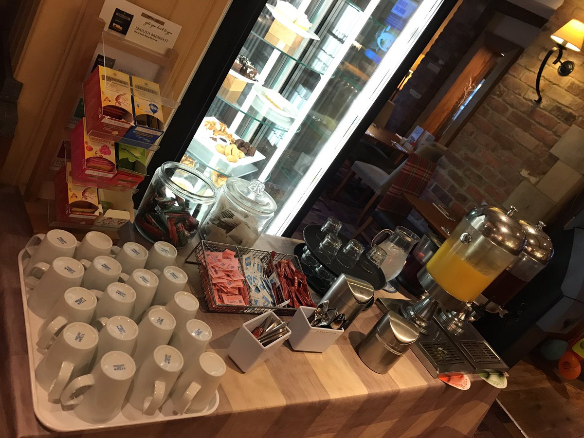 Good morning @castlelake1  start your day of right <a href="/WeAreSUGM/">WeAreSUGM</a>