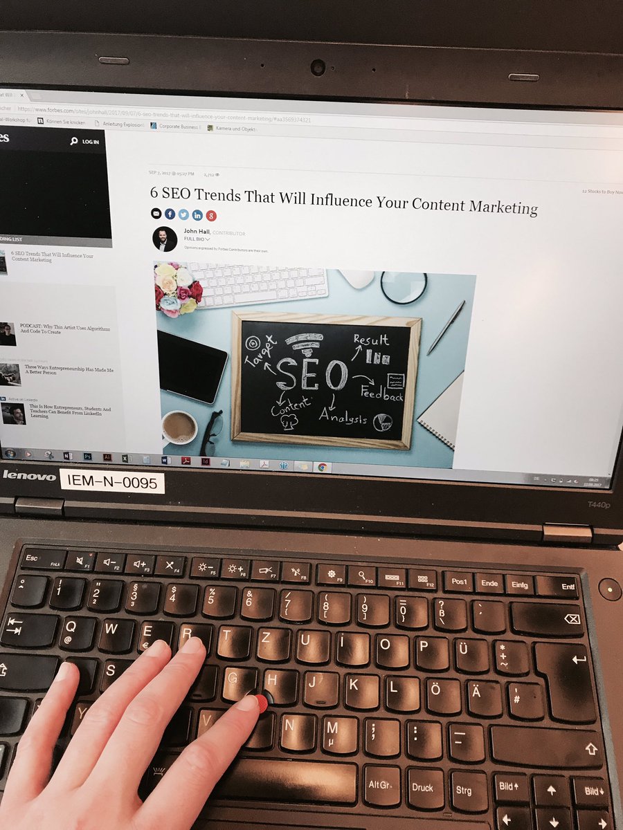 Auf dem Weg zum #SEO Seminar mit Felix <a href="/beilharz/">Felix Beilharz ☝</a>! Schnell noch die 6 SEO #trends lesen: New formats mean new opportunities! #vorfreude