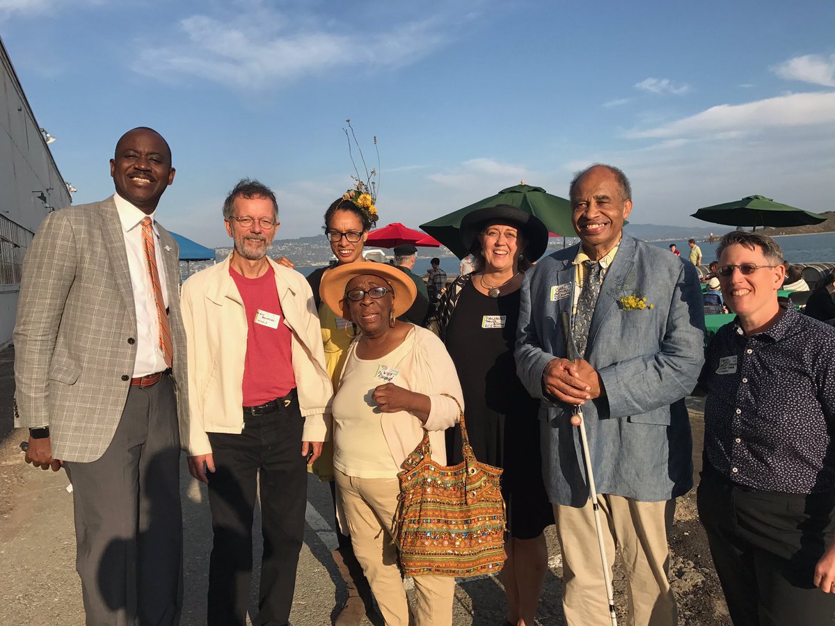 HannahDoress's tweet photo. #RCIBayArea @ResilientEquity w/@OtisRolley @RockefellerFdn at @ResilientBay #climateadaptation design team kick off @WOEIP @PalomaPavel https://t.co/jv7OCxUuBR