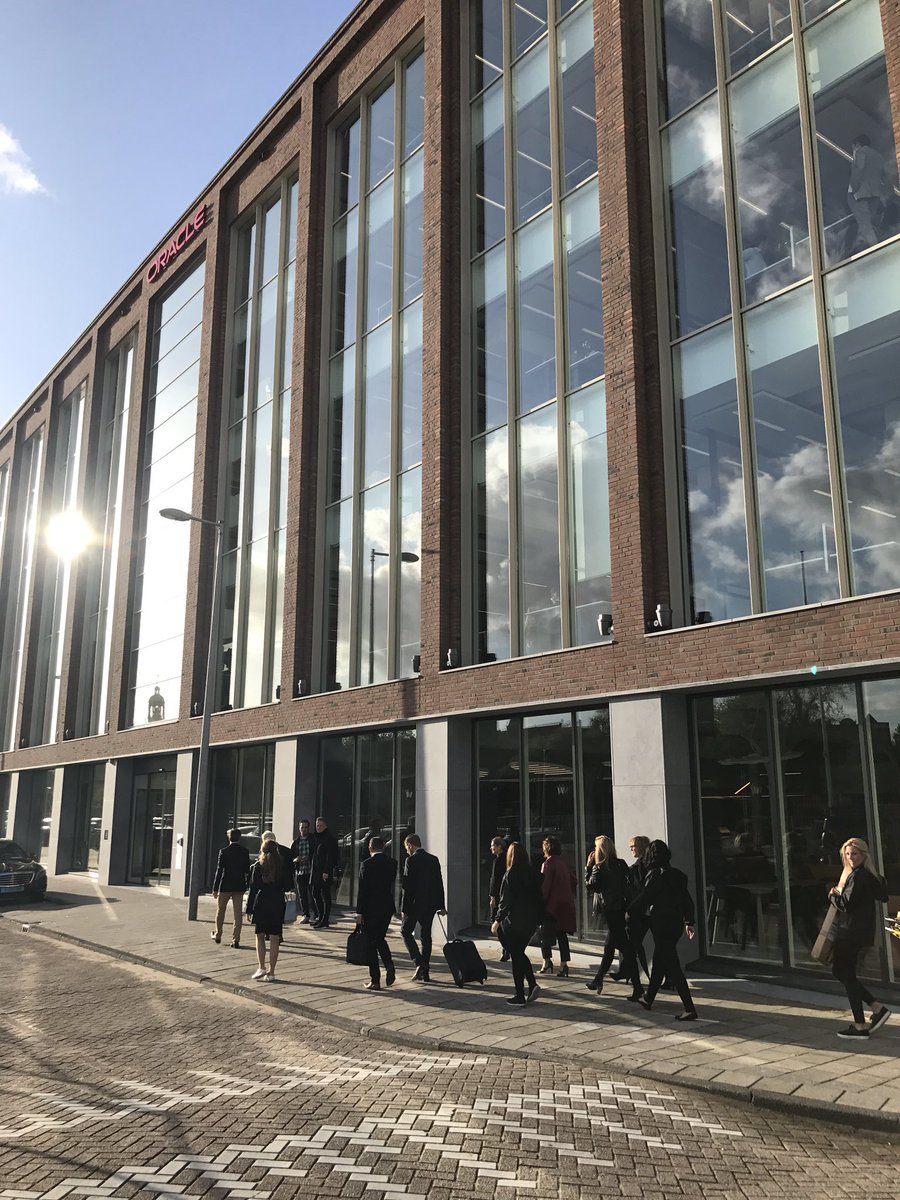 annarose2251's tweet photo. Welcome to #OracleDigital Leadership team! #Amsterdam #Oracle https://t.co/m9Z2MAczxL