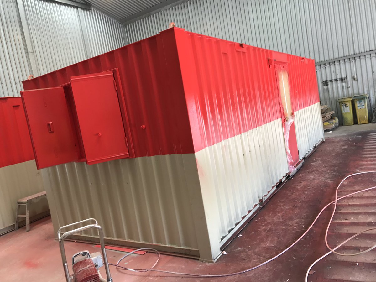 AlexCoating's tweet image. Before and after ! Going green down @ the bottom ! on the way to hit #spraying #construction