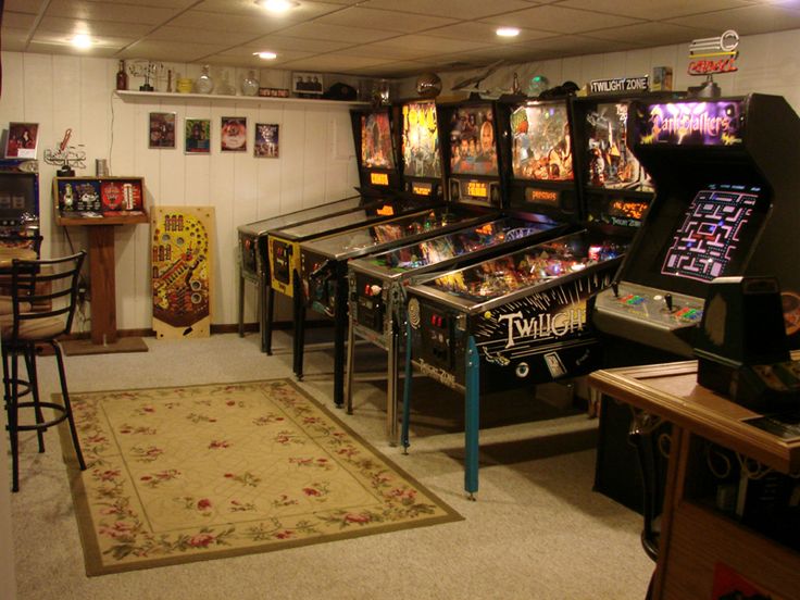 WiseBasementSys's tweet image. It&apos;s #VideoGamesDay - Have you ever dreamed of converting your basement into an arcade?

RT if you&apos;re a retro-games junkie! 🕹️👾
