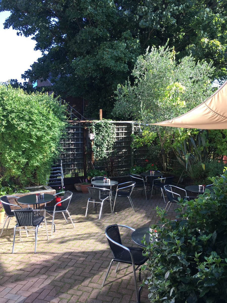 Scott_Tones's tweet photo. Not sure how much longer our outside garden seating will last as Autumn arrives. Today is great at least :) #CCCoffee https://t.co/1hDF5tIG5m