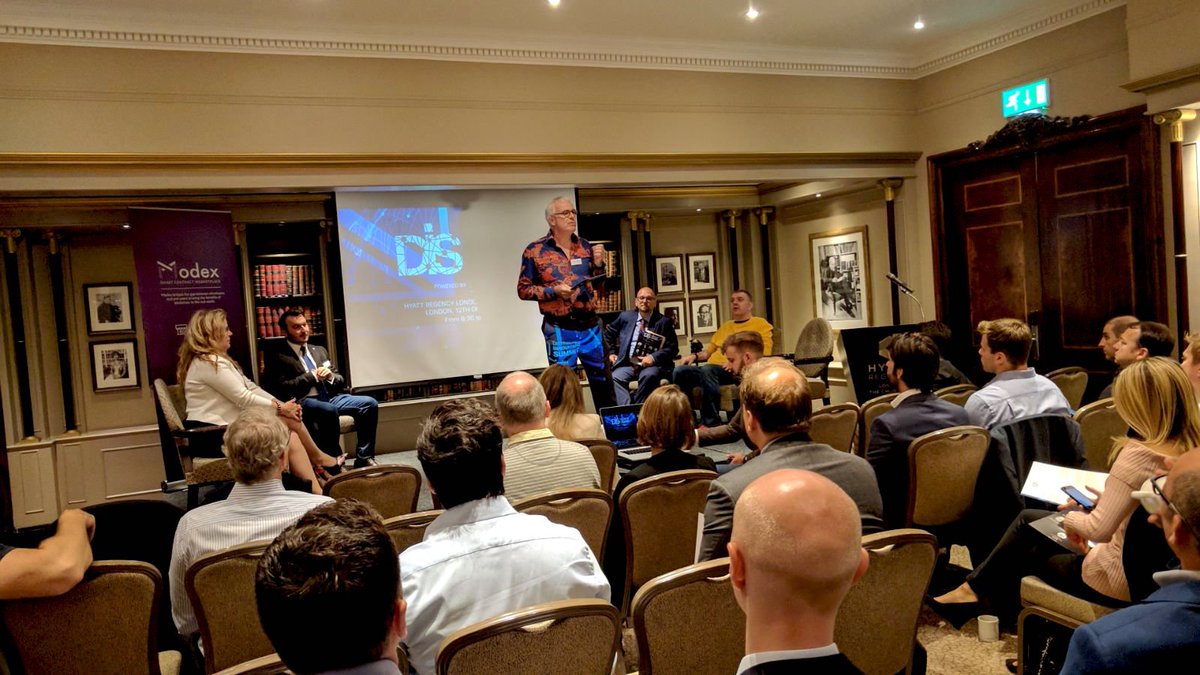 Moneymailme's tweet photo. 💫DIS has started! Lots of great ideas on blockchain and decentralization. 

#DISevent #DISummit https://t.co/AHrjXITsq4
