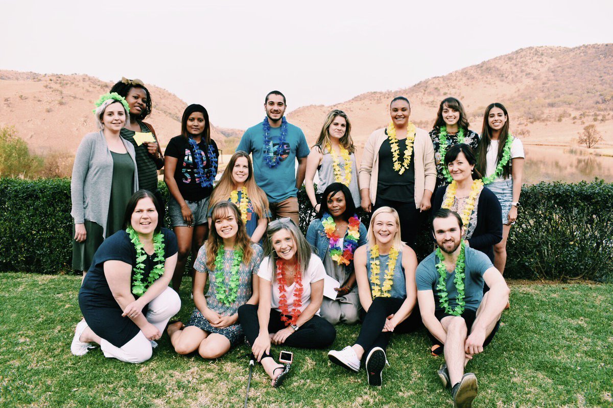 WinWinIntZA's tweet photo. 💙💚 After a successful WinWin Getaway ❤️💛
#WinWinInternational #TeamBuilding #TeamGetaway #JobGoals #WorkGoals #Adulting #TeamGoals https://t.co/Lvxc1AWpaP