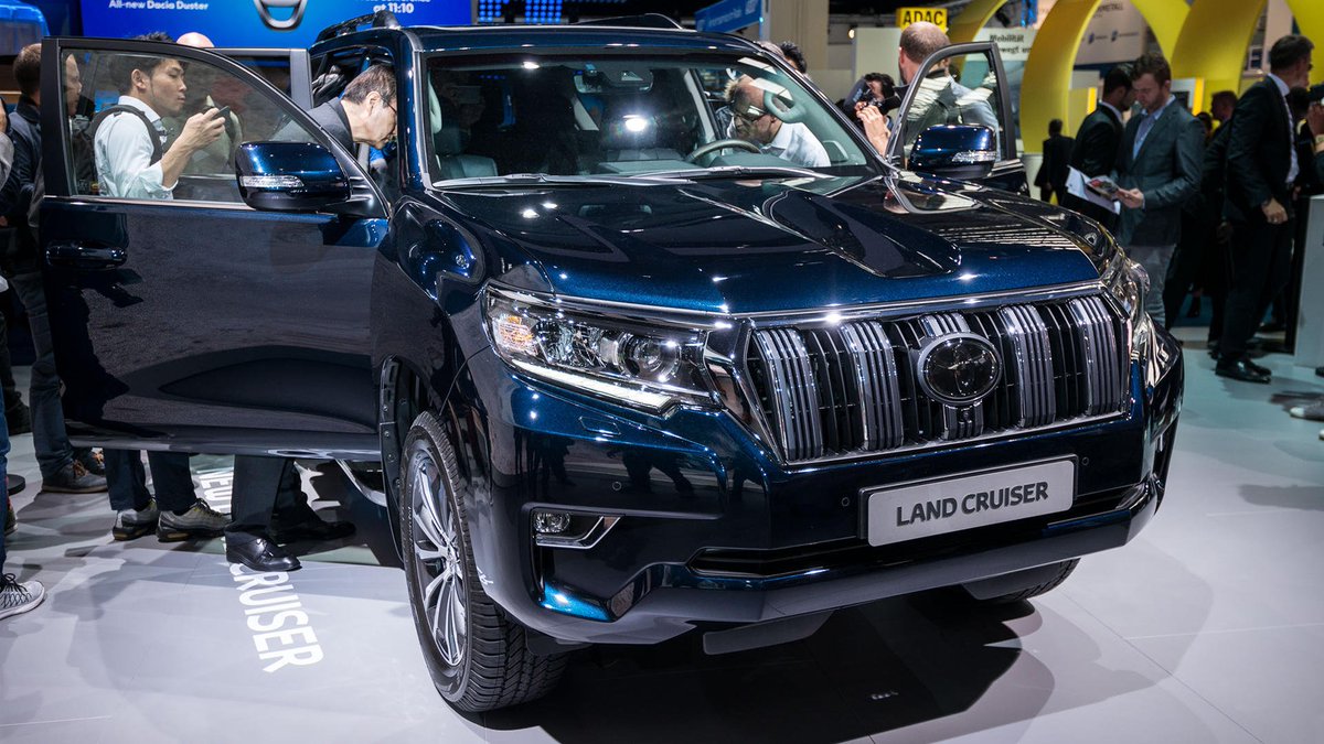 The new #LandCruiser has been revealed at #FrankfurtMotorShow 

👉 fal.cn/tWz4