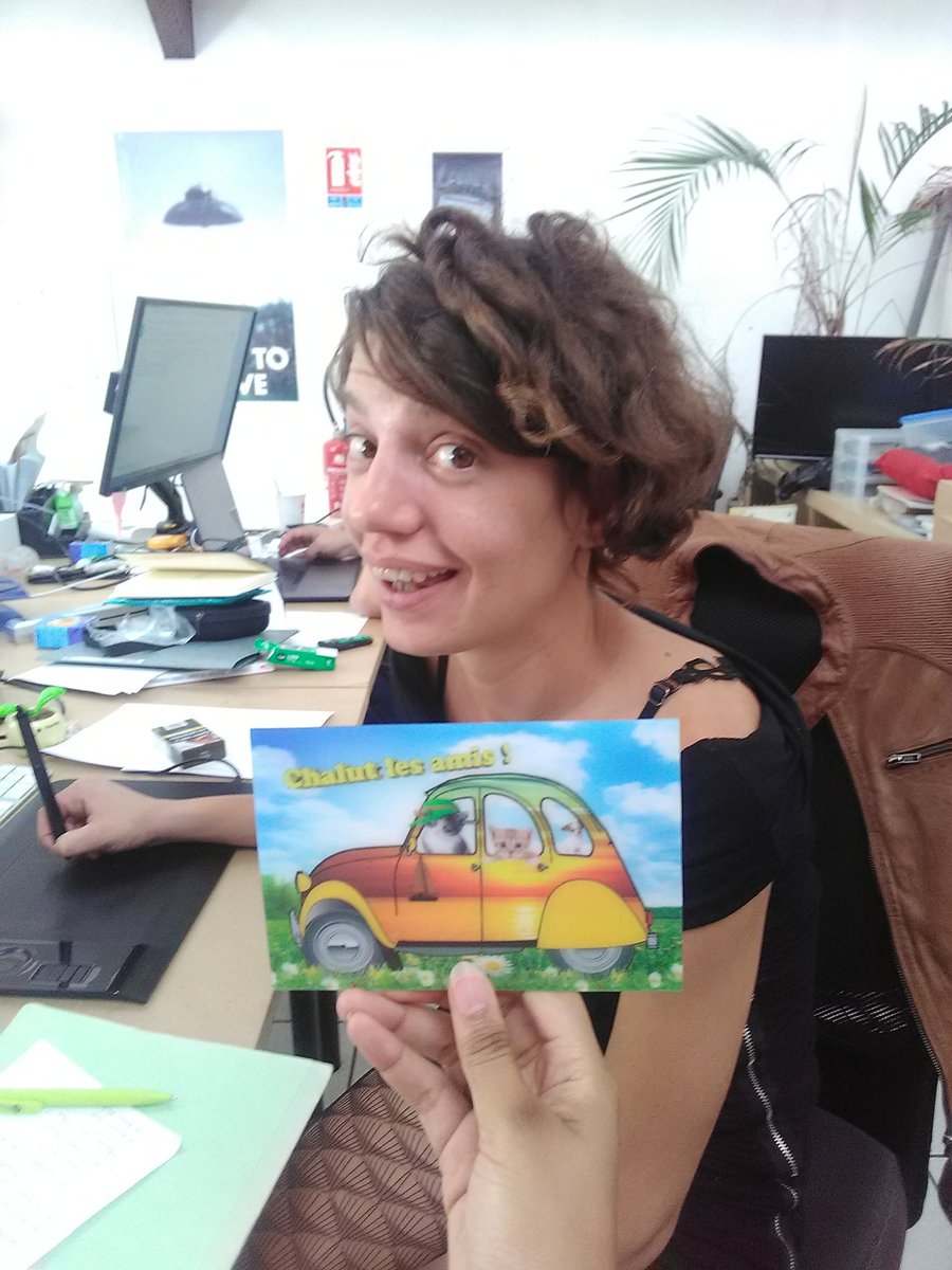 mutualab's tweet photo. On a trouvé notre corbeau ! Merciii pour cette magnifique carte postale ! #mutualab #chatons https://t.co/nF4pFH6BCU
