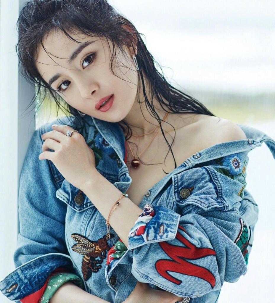 Happy birthday to this living goddess the one and only yang mi herself.   