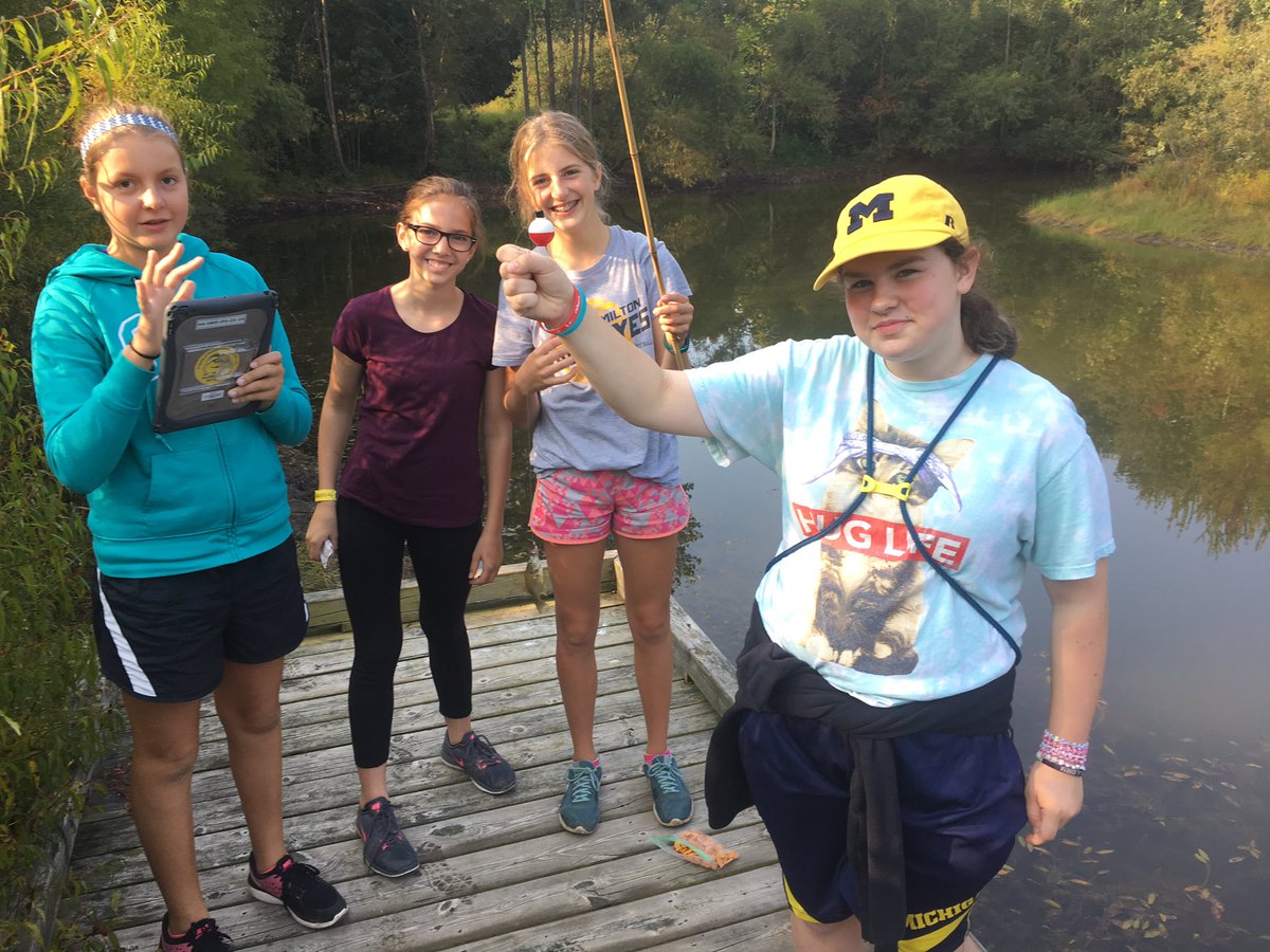 STREAMSchool's tweet photo. Amazing race today...building a culture of independence and inquiry. https://t.co/7ge3Qb3Moj
