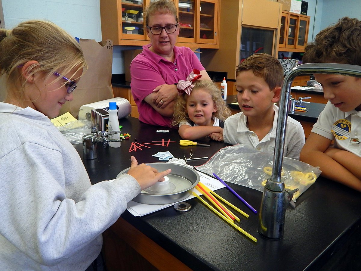 sthenryschool's tweet photo. Science Matters is fun! @sthenryschool https://t.co/WOUAjcvytx