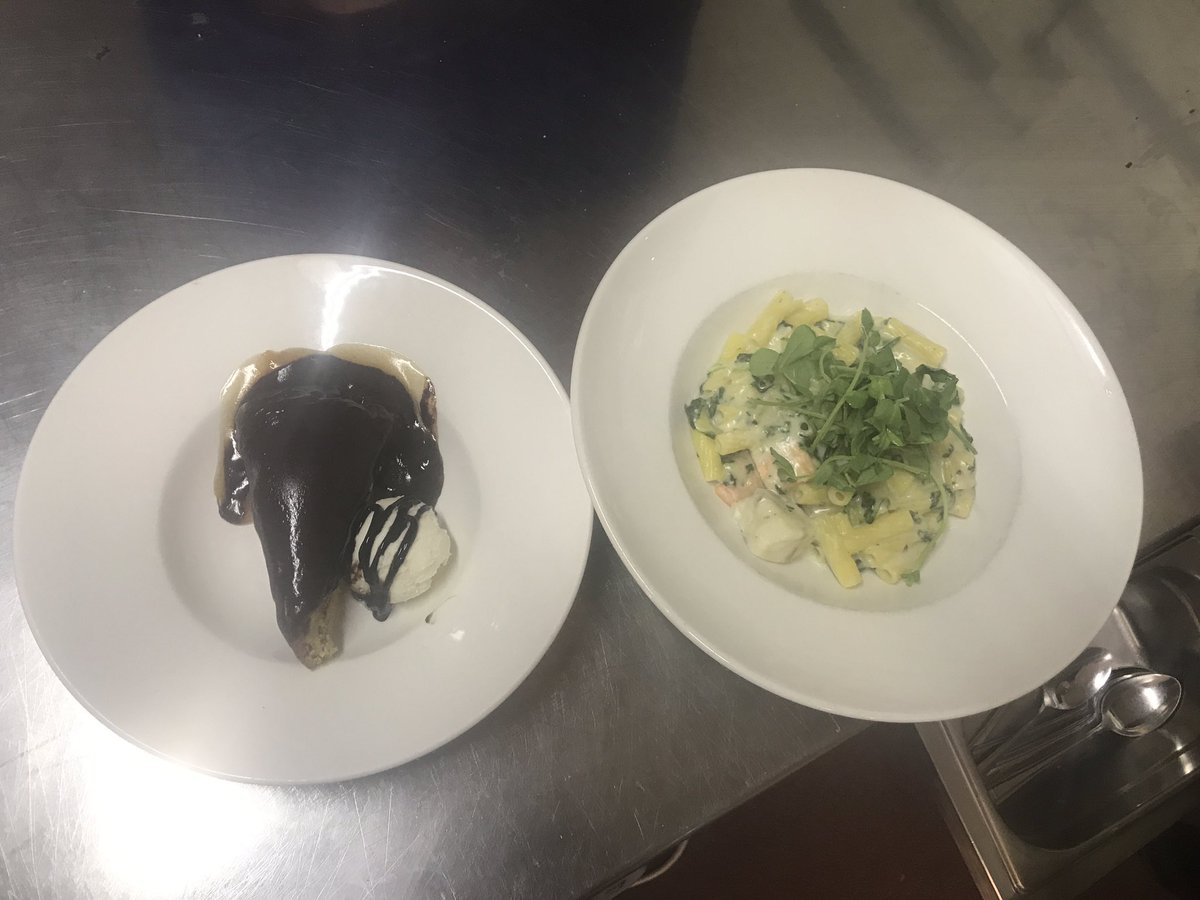 New delicious salmon &amp; prawn pasta from new menu and the Jaffa pud to finish it off!!!! <a href="/frncsc_g/">Francesca</a> <a href="/alastairhope/">Alastair Hope</a>