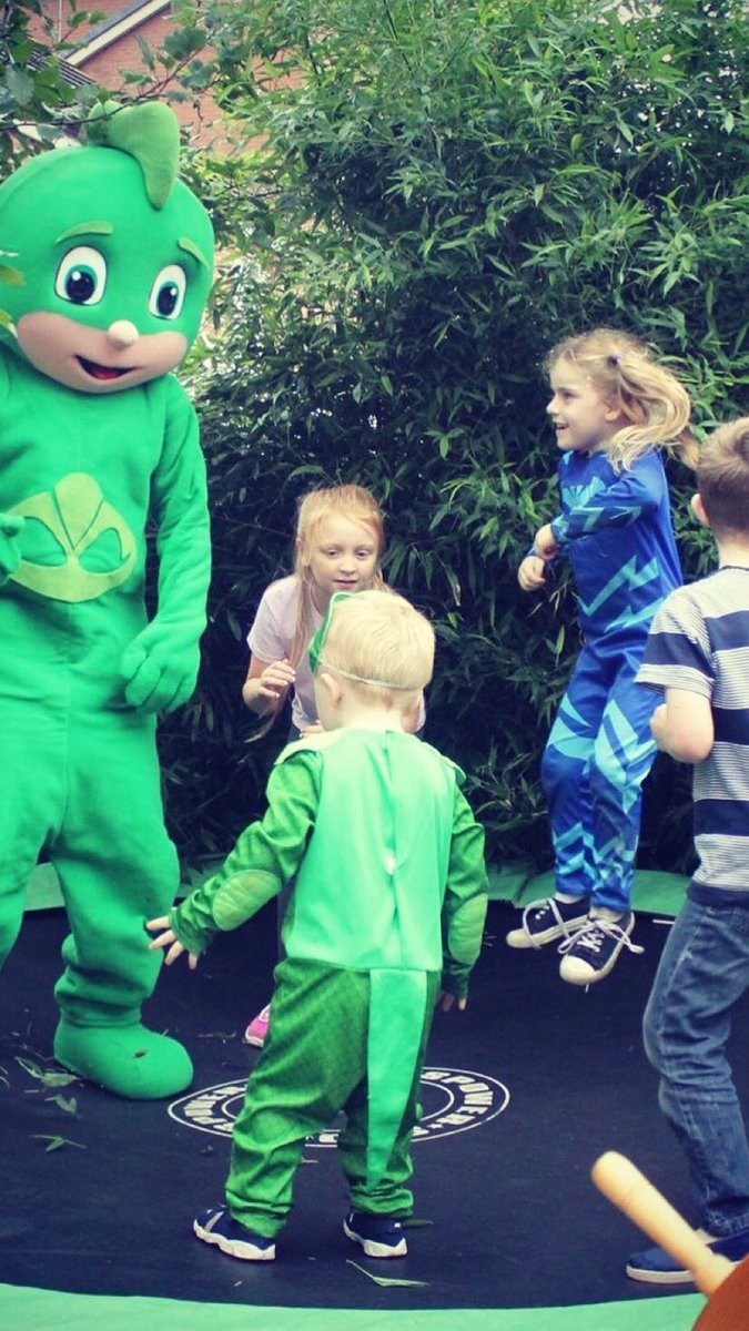 Gecko visiting Finley on his 3rd Birthday hope you had a great day!