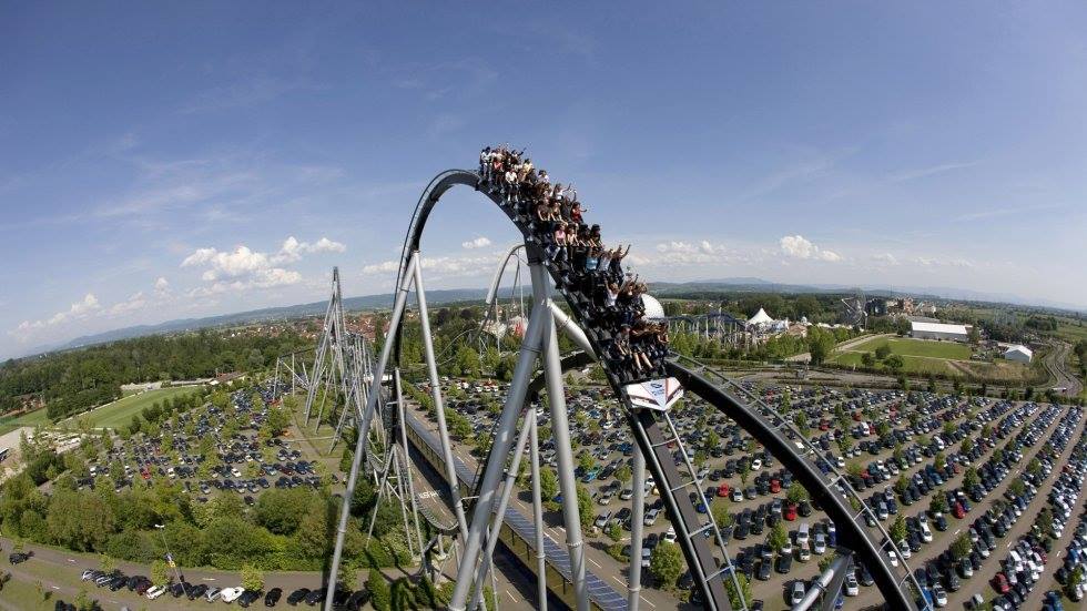 PokaaTeam's tweet photo. Europa-park élu "meilleur parc de loisirs au monde" pour la 4e année consécutive 🙌🔥🎉
> https://t.co/GV5eLdHWCh https://t.co/pf7ovMbfaA