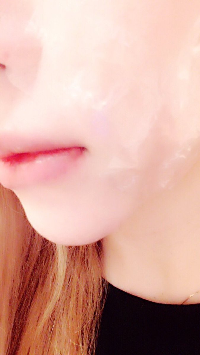 田崎エリカ 今日は品川美容外科 渋谷院様に来た 1日脂肪取り ボトックス 唇ヒアルロン酸 法令線ヒアルロン酸して頂くところで麻酔テープ中 術後また経過載せます 医院に来られたフォロワー様から素敵な贈り物とお手紙戴き凄く感動しました 田崎エリカ 今日は品川美容外科 渋谷院様に来た 1日脂肪取り ボトックス 唇ヒアルロン酸 法令線ヒアルロン酸して頂くところで麻酔テープ中 術後また経過載せます 医院に来られたフォロワー様から素敵な贈り物とお手紙戴き凄く感動しました