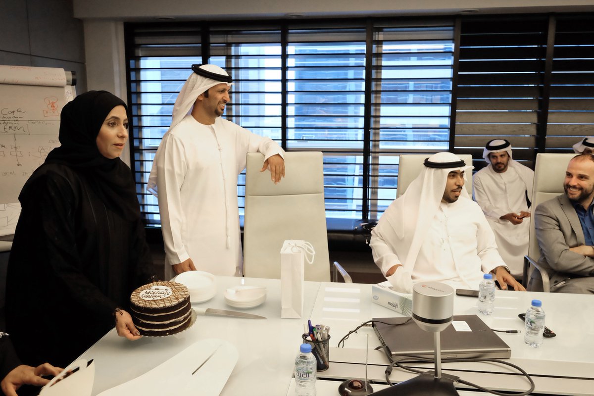 AbuDhabiDMT's tweet photo. قطاع الشؤون الاستراتيجية في #ADUPC يحتفي بالزميلة نوره العميره التي حصلت على الماجستير الدولي في الأمن المدني https://t.co/yaHS2cJHo6
