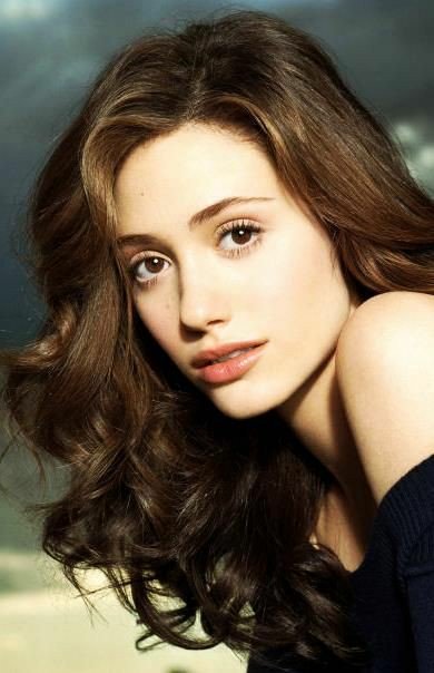 Happy birthday to All those born today!!! Including Emmy Rossum of Shameless!! 