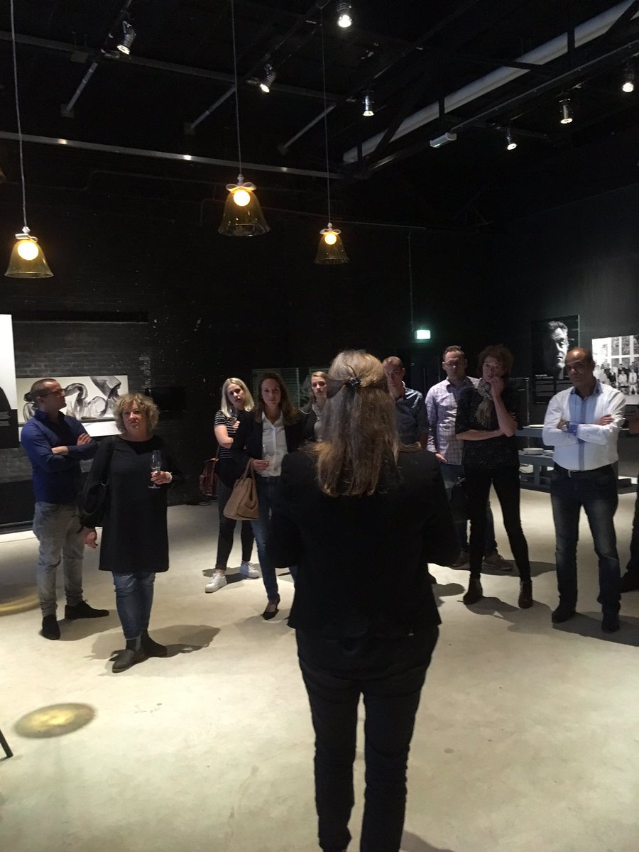 Inspirerende rondgang door de #Kazerne ! #dank <a href="/AnnemoonGeurts/">Annemoon Geurts</a> #KNH #Deventer <a href="/Eindhoven/">Eindhoven</a>