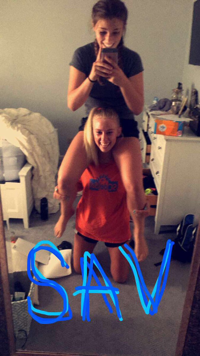 RachelDeAng's tweet photo. happy birthday sav🎊🎉🎈 thank you for always being there❤️ have a great day and know rachel loves you💗💗 @savbates https://t.co/kjV2MPU1r7