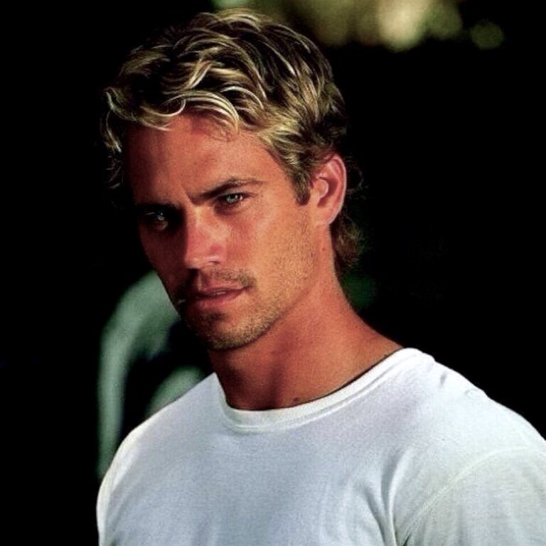 Happy 44th Birthday!!!  Paul walker

forever in our hearts Miss you 