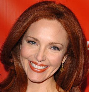 Happy birthday Amy Yasbeck       