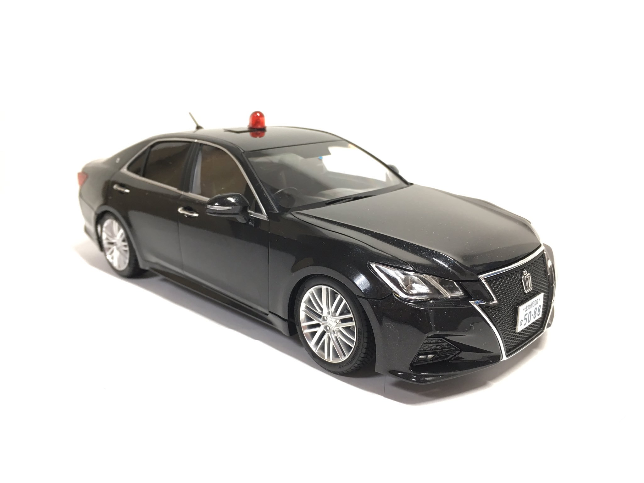 アオシマ210クラウンアスリートパトカー 　1/24　完成品 1/24 トヨタ GRS210 クラウン パトロールカー 警ら用 '16｜株式