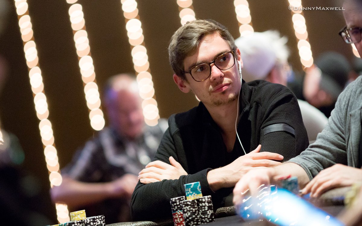 napoker tweet media