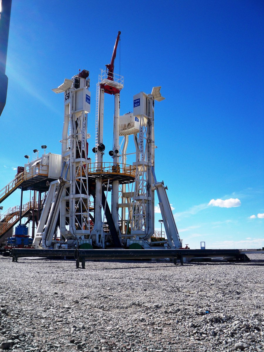 DrillmecRig's tweet photo. Hydraulic Rig HH220 - YPF "Y-301" Argentina
Thanks our friend Carlos Olmos YPF
#Drillmec #OilandGas #Drilling #RigTechnology #TreviGroup https://t.co/nr0fCIfwMf