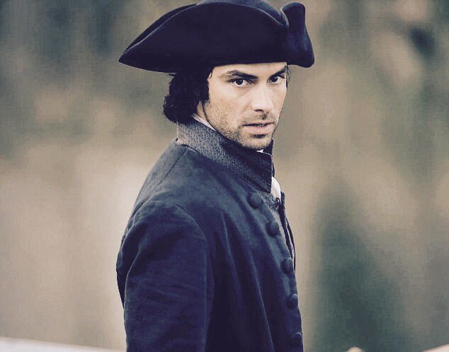 NicoleJenn1217's tweet photo. #TurnerTricornTuesday #AidanTurner #Poldark #CaptainRoss 💙💛 https://t.co/W4s3iG3v6J