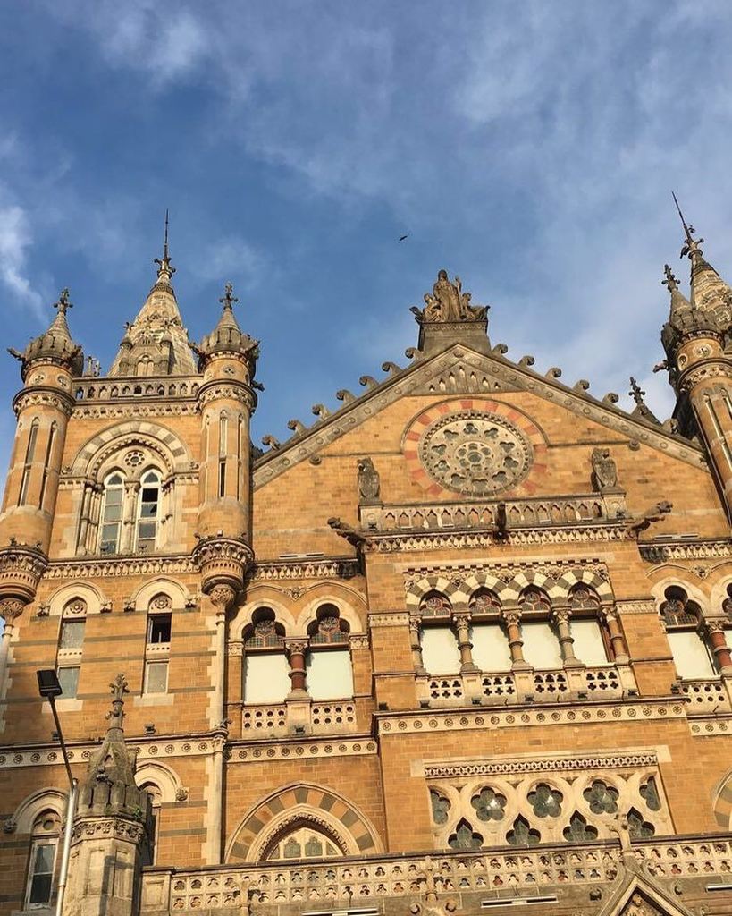 sherryshroff's tweet photo. No filter needed! #mumbaimerijaan #bombay #vtstation #love #awesomesauce #nofilter https://t.co/eZXUyuHVmp