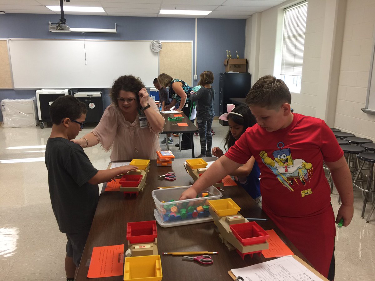 thimonsteaching's tweet photo. #nisd inspired!#scienceinspired#3rd grade science rocks@Aue https://t.co/bbx2EXUXwH