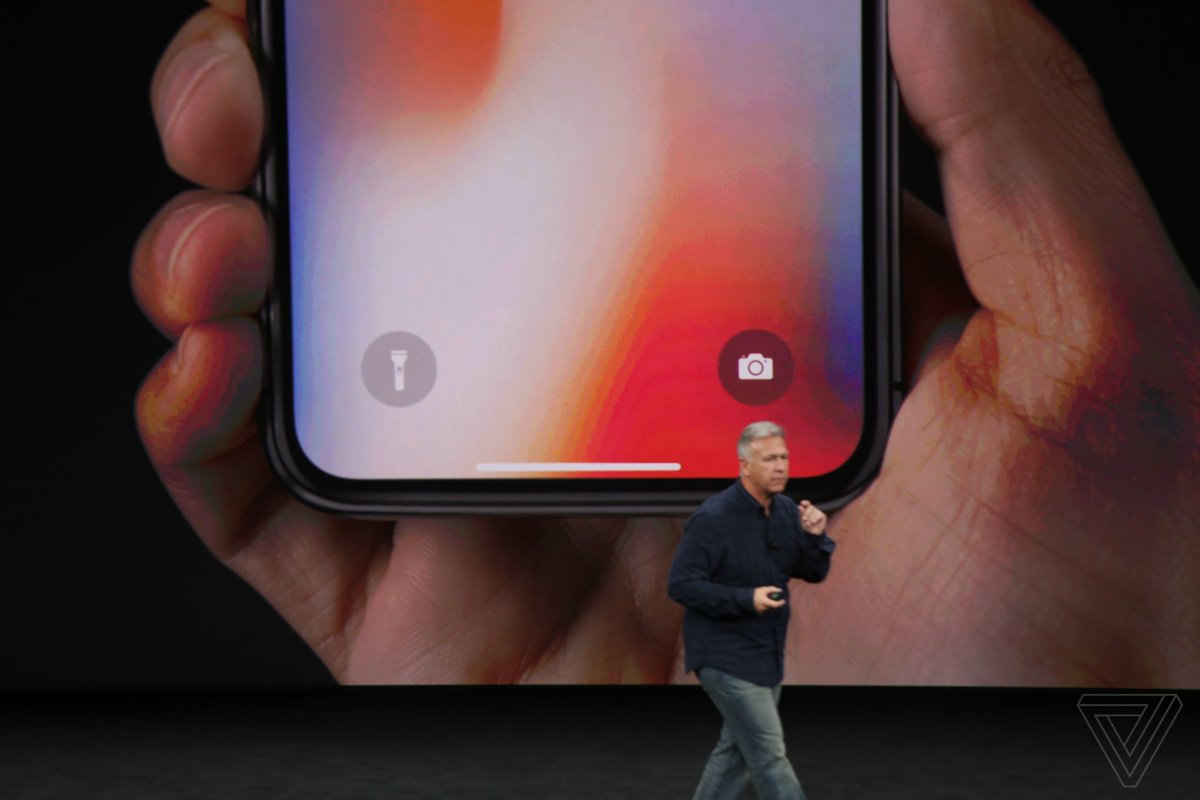 CygnisMedia's tweet photo. Say Goodbye to the Home Button!
#AppleEvent #iPhoneX #iphone8 #FaceID https://t.co/7rXNaf1z4B