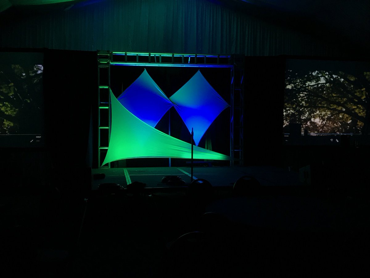 crescentevents2's tweet photo. Loving the setup from the CIBHS conference in San Diego. #CIBHS #CrescentEventProductions #AudioVisualProduction https://t.co/RFNEqoRE6u