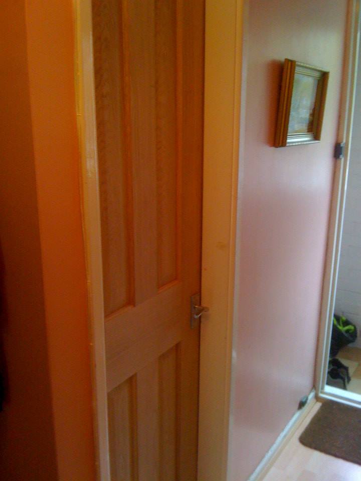 Good evening #bromsgrovehour how are we all? Did you know we offer the complete #interior &amp; #exterior #doorfitting service #alsconstruction