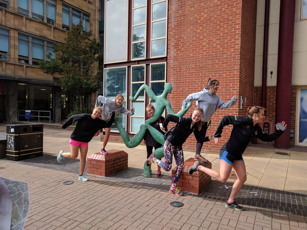 gibsonh97's tweet photo. @UoBrisSEH #persport17 #teamrunningman https://t.co/bdLgLZfde3