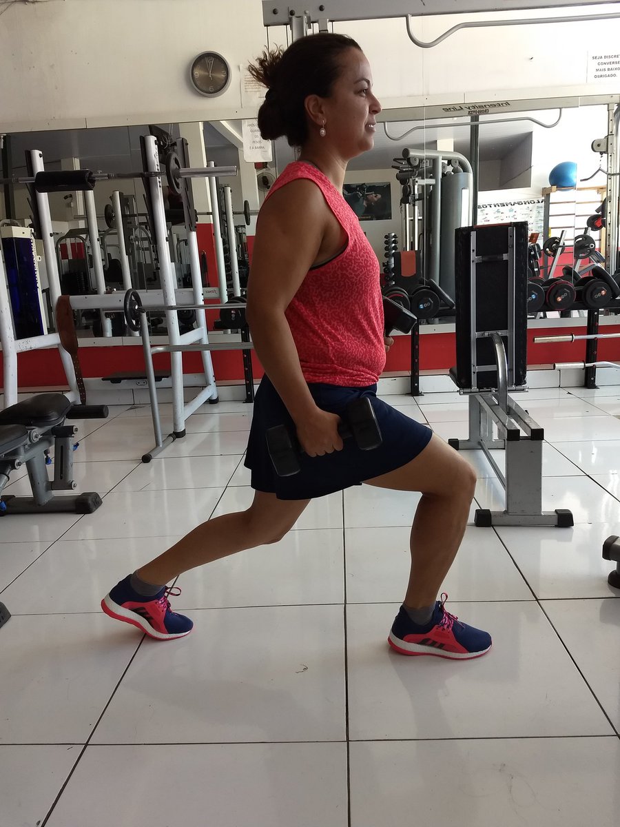 lumotoka's tweet photo. @adidasbrasil Olha aí...até minha esposa @NanaJuBijoux aderiu à ADIDAS!!!👏👏👏 #PureBoostX https://t.co/IbKgecPtd3