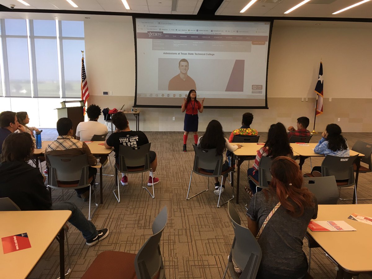 DyerrRob's tweet photo. Richarte field trip to TSTC. Amazing facility and program! https://t.co/J6dTJcHLb9