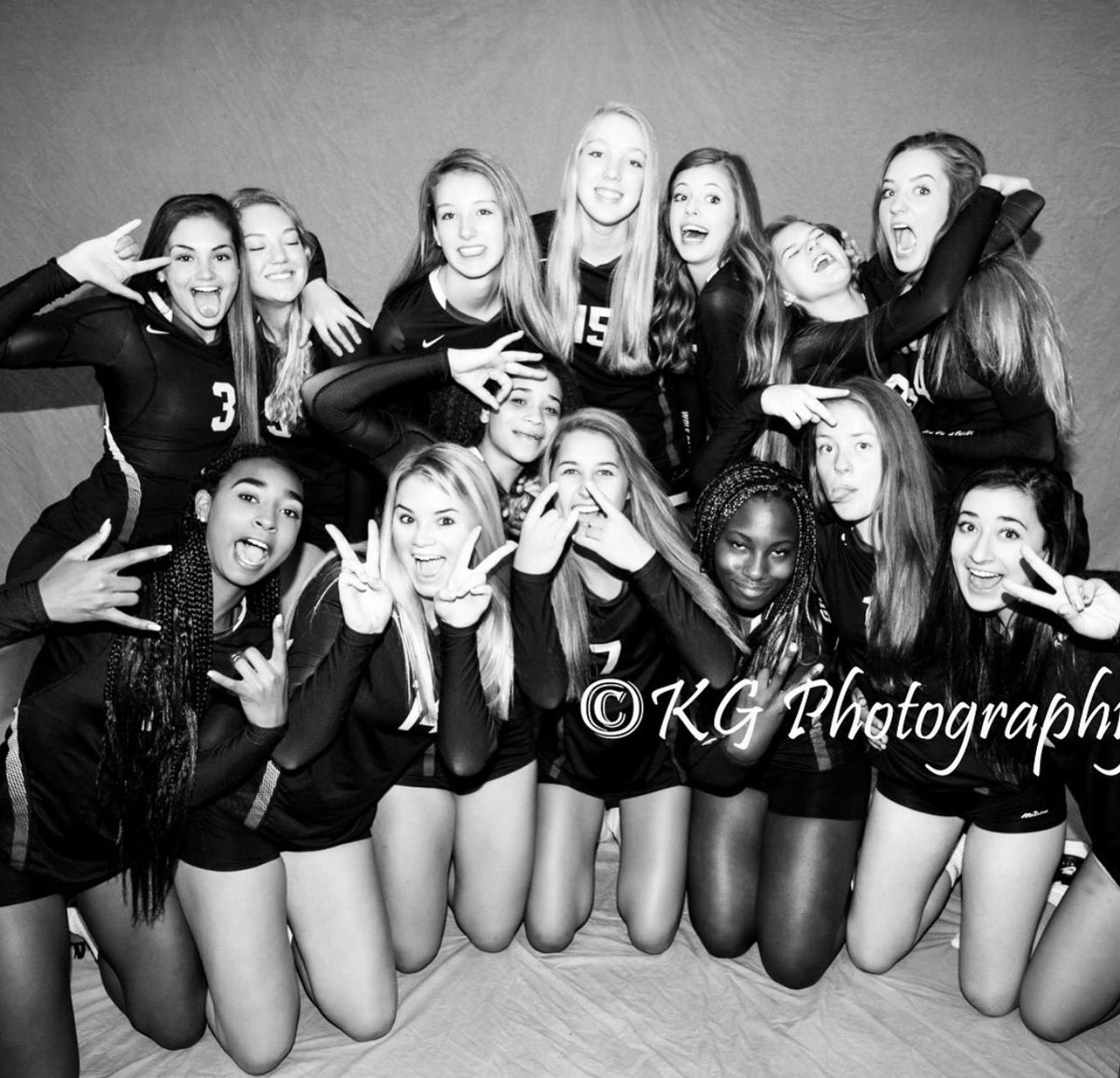 GHS Varsity Vball tweet media