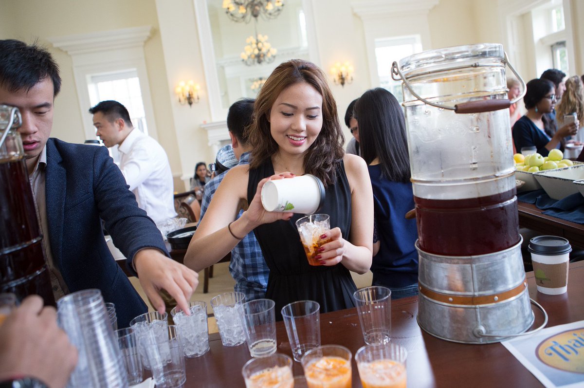 DardenMBA's tweet photo. Thanks to the Asia Business Club at Darden for treating us to a special tea tasting at First Coffee this morning for #OneDarden week! https://t.co/1g0k7LNhWs