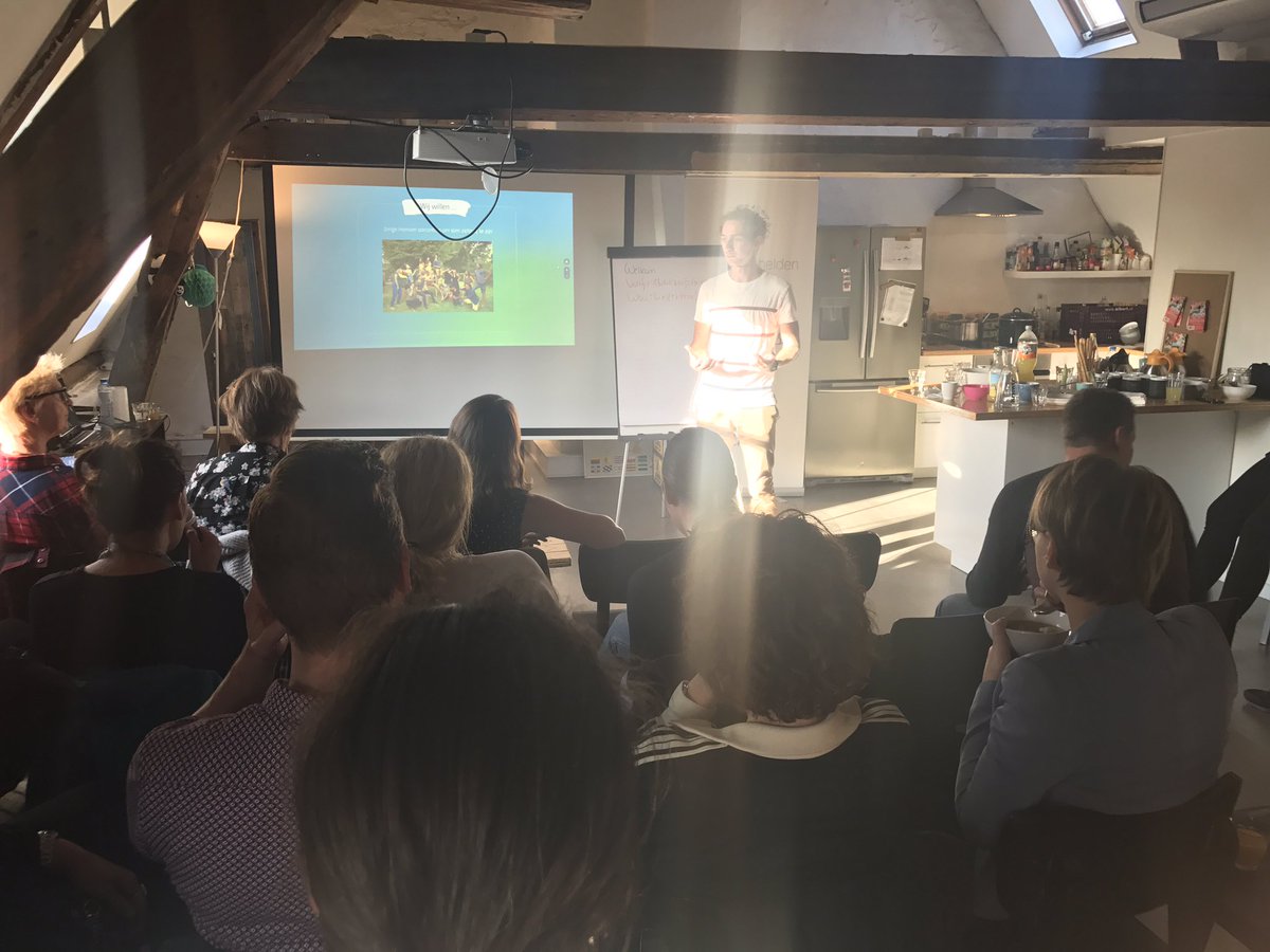 David van <a href="/remindlearning/">Remindlearning</a> vertelt nu tijdens onze <a href="/meetup030/">Meetup030</a> over hoe leerlingen/jongeren "slim zichzelf kunnen zijn" om te excelleren.