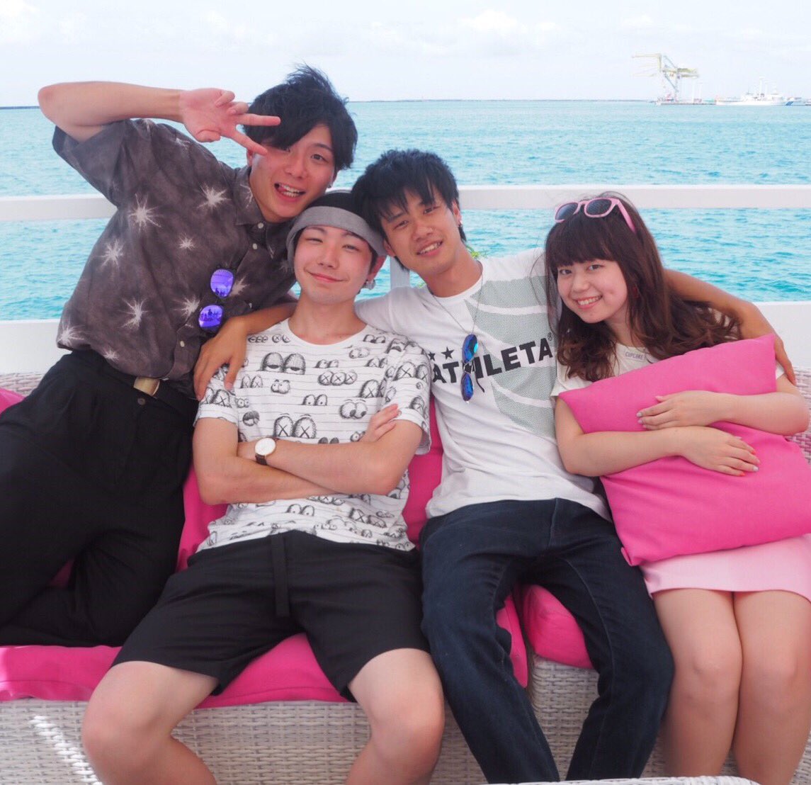 ytty417's tweet photo. 会長やったのがこのサークルで良かったなー
3回だけじゃなくて、2回にもめちゃめちゃ助けられて結果サイコーのサークルになった。
これからはもっと楽しいサークルにするんやぞ2回生！！
助けられた分いつでも頼ってきてくれ〜！

#サイコーとサイコの掛かり。 https://t.co/0xDZWhXjo5
