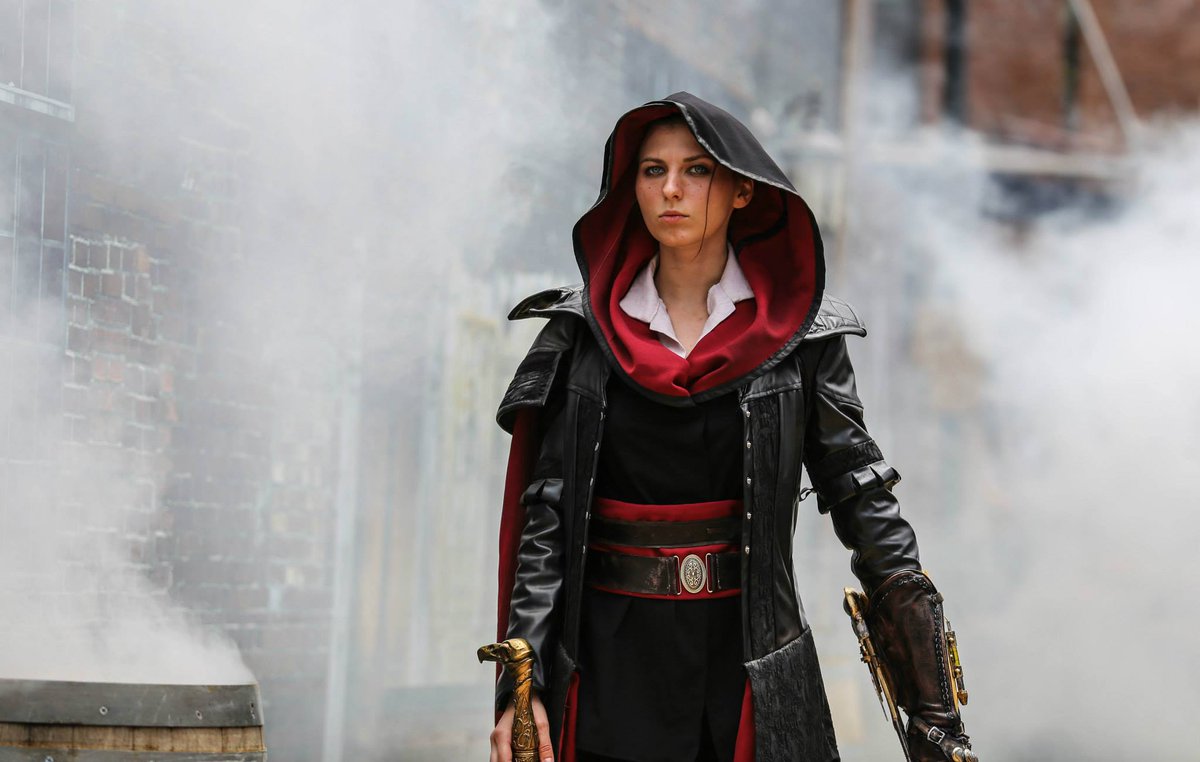 #ComicCon. casting of Evie Frye for. 