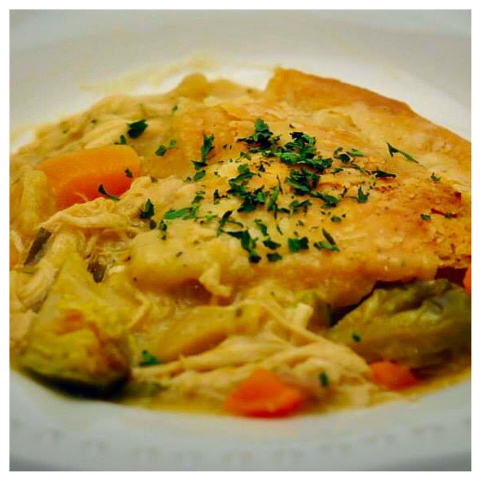 IcingCookies's tweet image. The fall menu is making its way back to the Take It Easy freezer! Bring on the butternut squash and Brussels sprout stuffed Chicken Pot Pie!