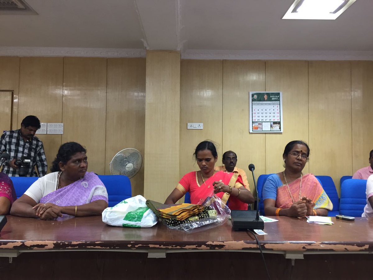 nbcfdc1's tweet photo. MD and Sr.Officials interacted with beneficiaries and BC target group to understand their problems &amp; spread awareness of schemes at Chennai https://t.co/K2KPDOtlec