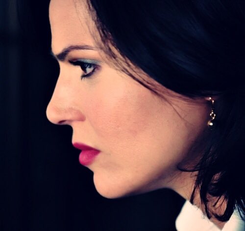 amenregina tweet picture