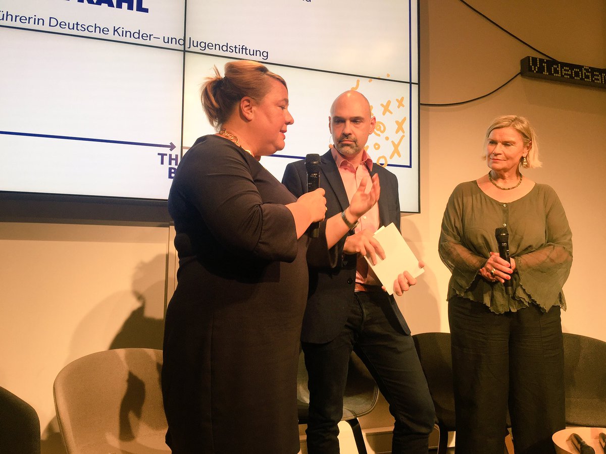 michaelhartung's tweet image. Jung, digital und wählerisch? #gehwählen #o2thinkbig - Ich freue mich auf einen spannenden Abend...