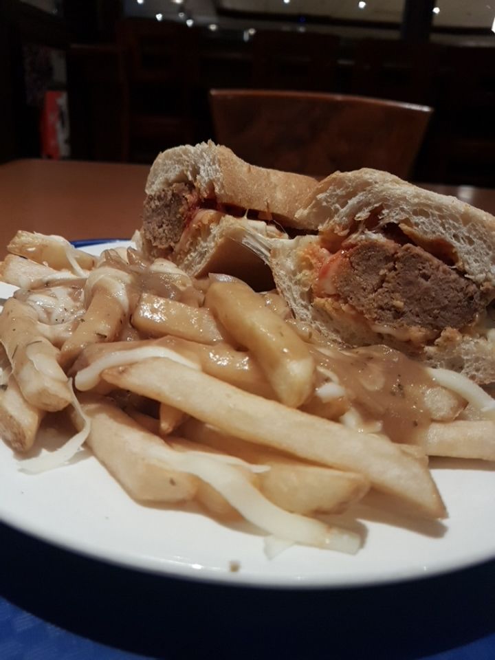 JPTabios's tweet photo. Sometimes my day goes by just great. #JPhappy also my lunch was awesome. And only $4 https://t.co/NSyzolVUfR