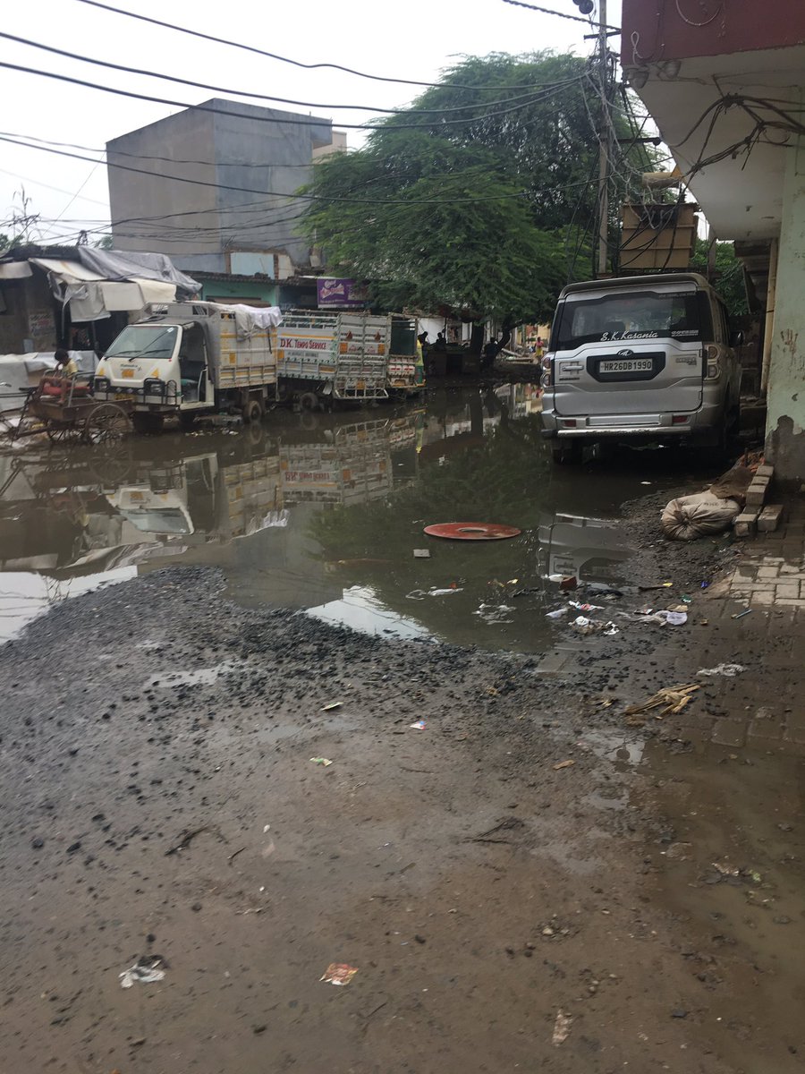 vikramlohia's tweet photo. @cmohry @mlkhattar Sir but it also need infra, no use of toilets if it overflow into street,not a rain water but sewage overflow tweeting 4 year no action. https://t.co/GxN7XW975l