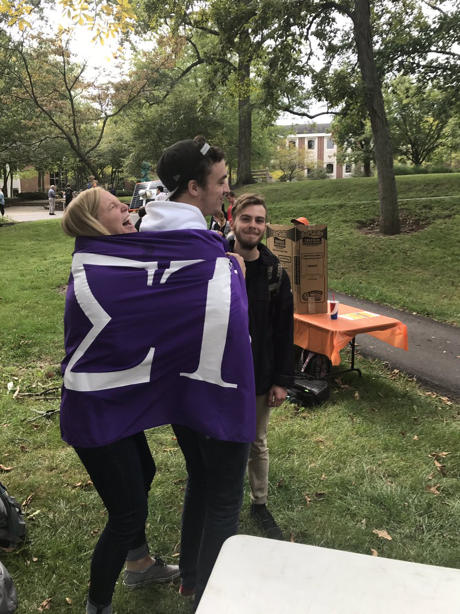 abbi_stephens's tweet image. @AU_Adelphi is one of my favorite parts of AU. If you a male, come check these boys out in Thursday 5:30-6:30 in the fine arts breezeway!